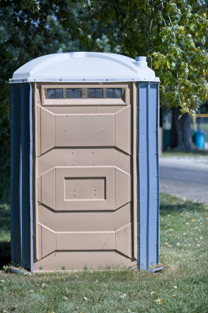 Best Porta potty delivery and setup  in Brooksi, DE